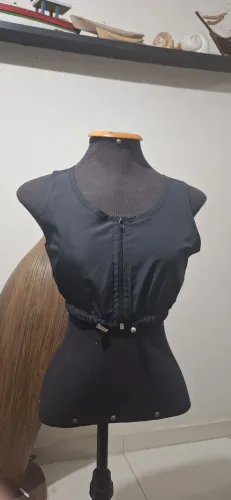Cropped regata preta