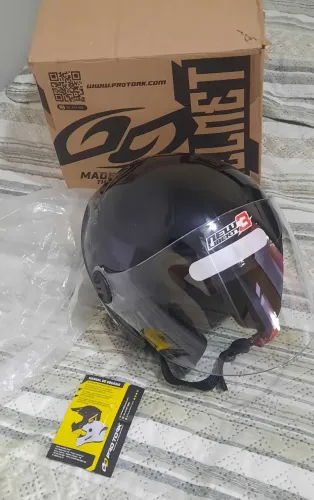 Capacete