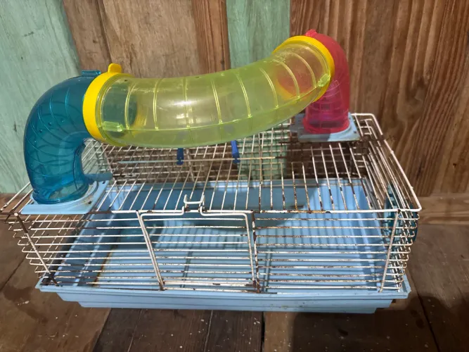 Vendo gaiola para hamister