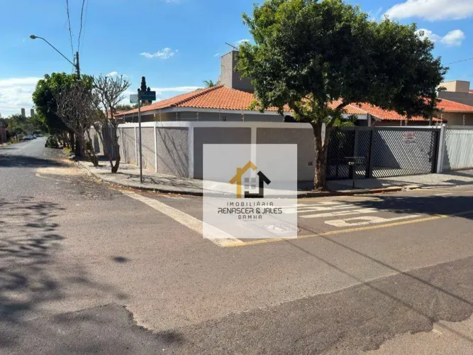 Casa para alugar, 300 m² por R$ 15.370/mês - Universitário - São José do Rio Preto/SP