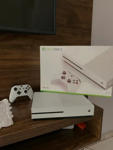 Xbox one S 1TB