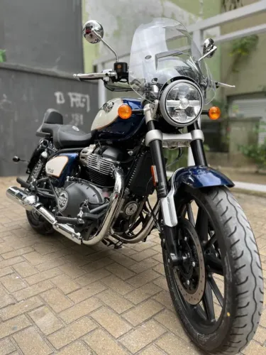 SUPER METEOR 650 CELESTIAL BLUE - LUIZ