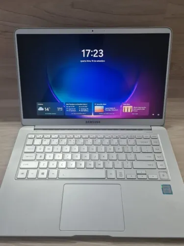 Notebook Samsung NP900X5T - i7
