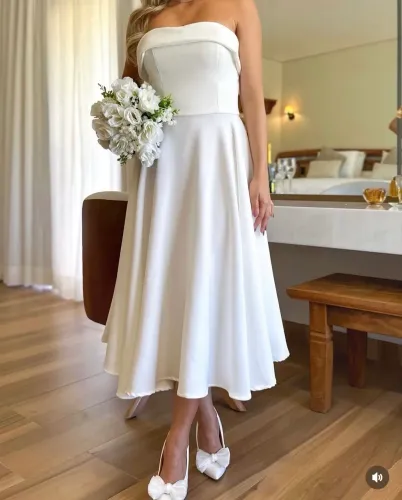 Vestido midi off white 