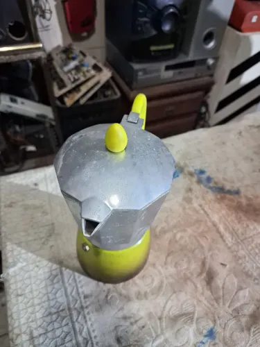 cafeterira de alumínio