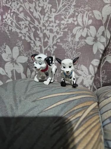 2 miniaturas dos 101 dálmatas