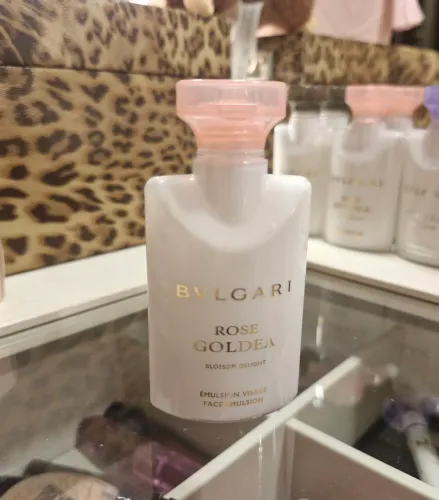 Mini Hidratante facial bulgari rose goldea blossom delight