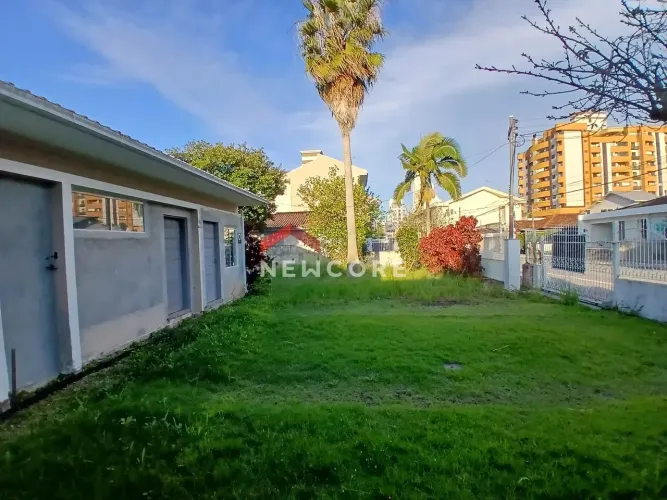 Lote em Rua Sérgio Gil - Balneário - Florianópolis/SC