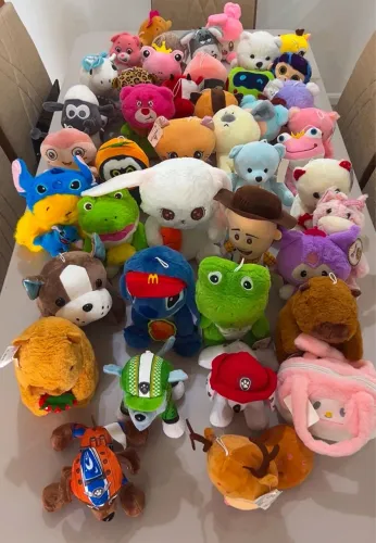 Lote de pelúcias 