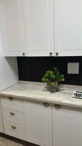 Vendo ou troco armário de cozinha praticamente na caixa porque ainda não usei