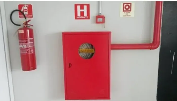 HIDRANTE DE INCÊNDIO VENDA, INSTALAÇÃO, MANUNTENÇÃO E REGULAMENTAÇÃO DE SISTEMA CONTAINCÊ