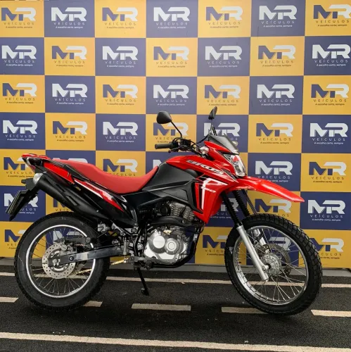 Honda Bros vermelha 2024 (@mrveiculos)