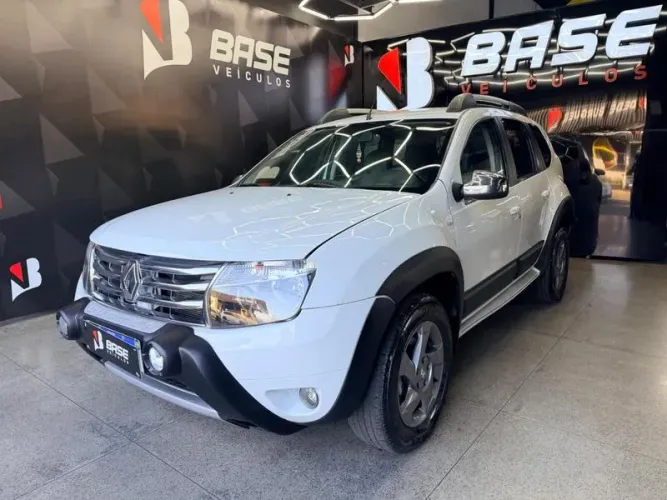 Renault Duster Dynamique 2.0 Hi-flex 16V Aut. 2013