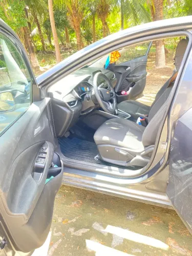 Chevrolet Onix Plus LT 1.0 12V TB Flex Aut. 4P 2024