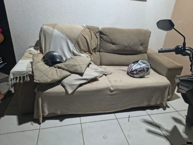 Vendo sofá retrátil