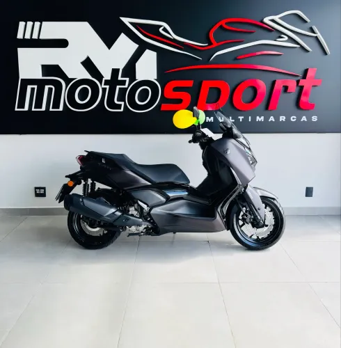 YAMAHA XMAX 300 CONNECTED ABS 2026