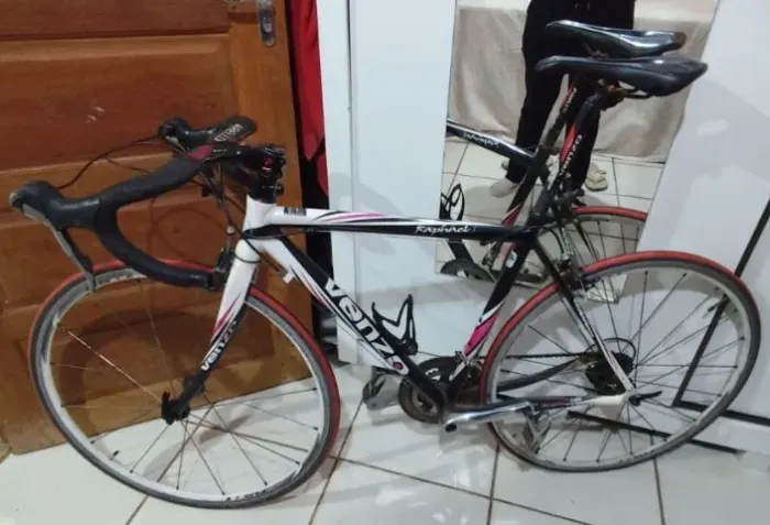 Bicicleta Speed Venzo Raphael 50" Branco/Preta
