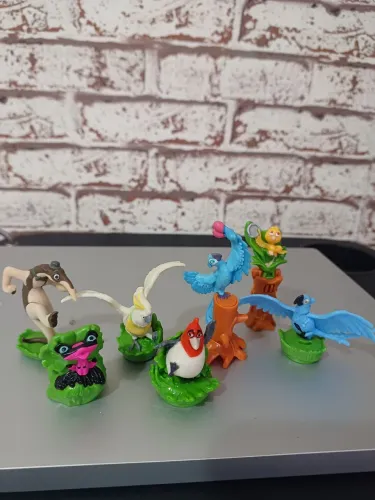 Vendo coleção Kinder Ovo Rio.