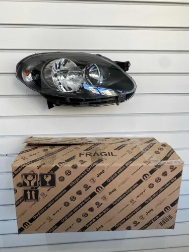 Farol Fiat palio máscara negra original mopar