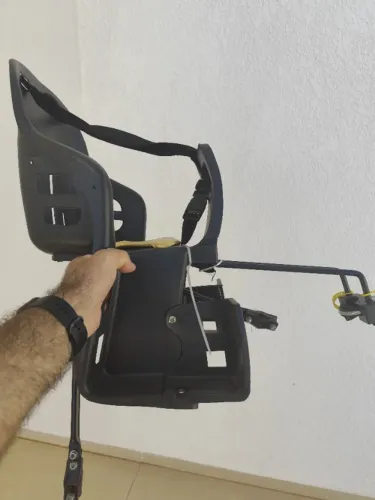 Cadeirinha traseira com o bagageiro para bicicletas aro 26 a 29 suporta 25kg aceito cartão