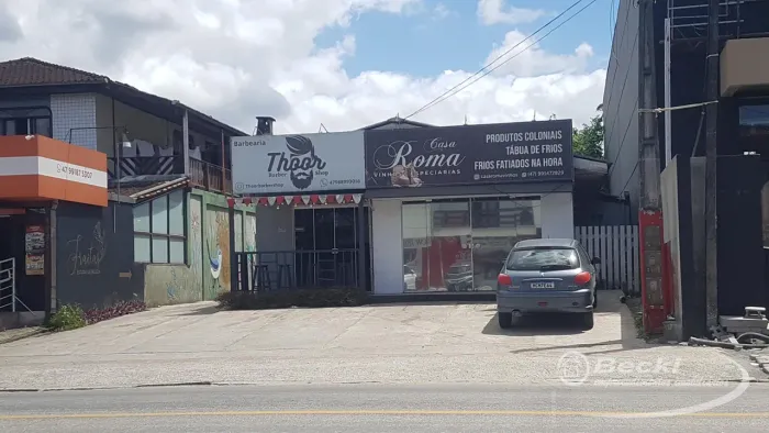 Compre esta área à venda na rua Anita Garibaldi - Joinville