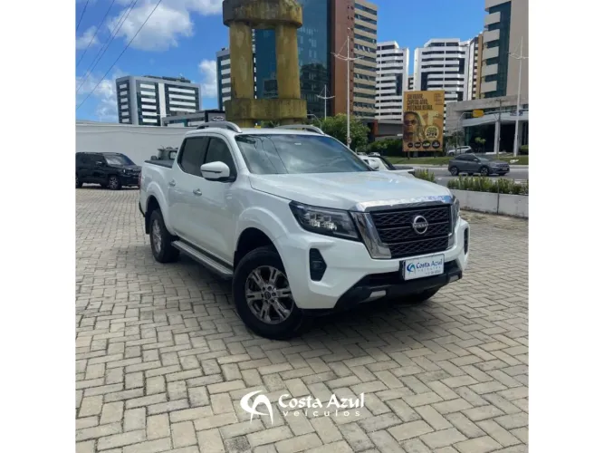 Nissan Frontier XE CD 4X4 2.3 Bi-TB Diesel Aut. 2025