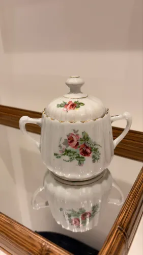 Açucareiro em Porcelana Vintage São Pedro