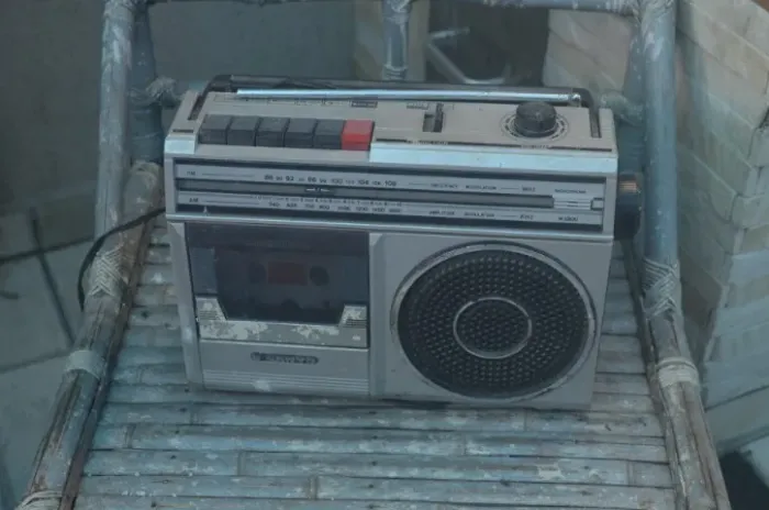 rádio gravador Sanyo M2800