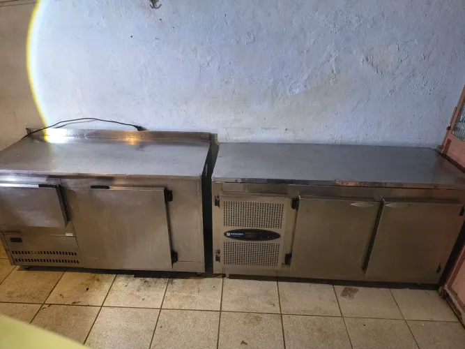 Balcões refrigerado inox de 2900. A 42000 dependendo do local entrega grátis hoje mesmo
