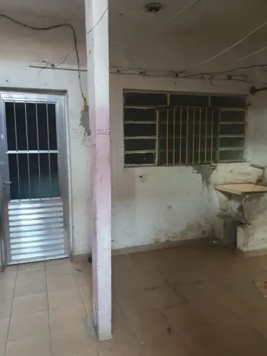 Casa 1 Quarto no Bairro 120 - Entrada Individual - R$ 750