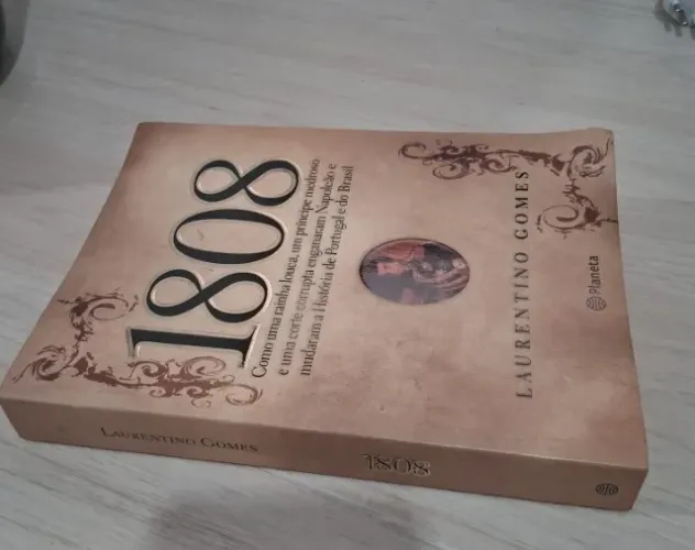 Livro 1808 de Laurentino Gomes Editora Planeta