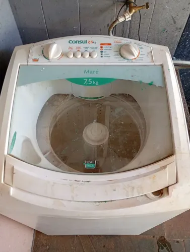VENDO MÁQUINA DE LAVAR ROUPA CÔNSUL 7,5 KG
