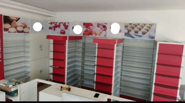 Móveis em Aço+MDF para Farmácia 