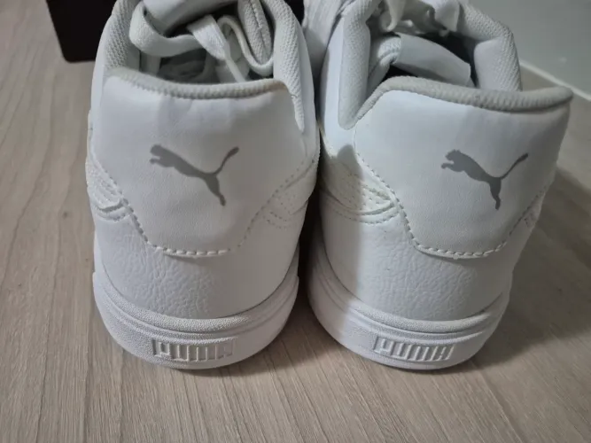 Tenis Puma ORIGINAL Puma Rickie Classic. Tamanho 44