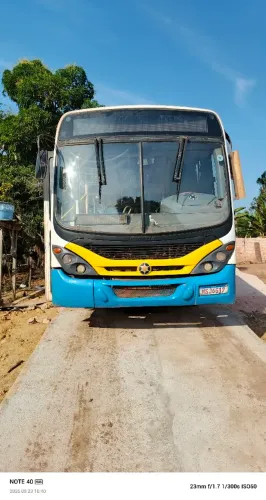 Ônibus disponível pra venda