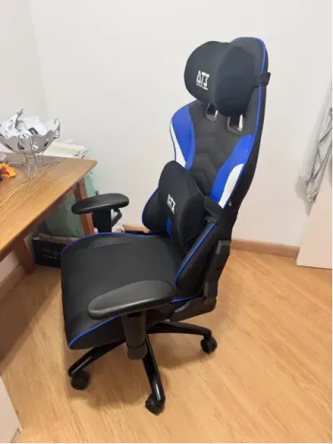 Cadeira Gamer DT3 Elise 128-136 × 68 × 68 cm // Ano: 2025