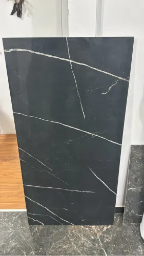 Piso porcelanato 