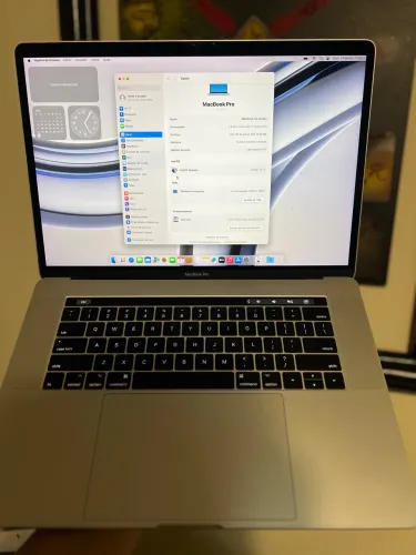 Apple MacBook Pro Core i7 /16GB /256SSD Touchbar /bateria boa/ impecável