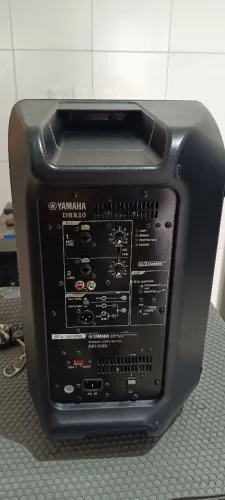 CAIXA ATIVA YAMAHA DBR10