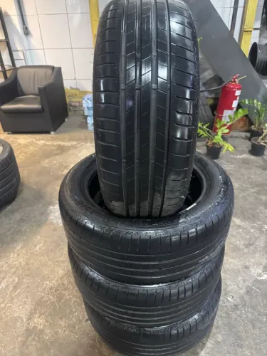 4 Pneus 225/50R17 98Y Bridgestone Turanza T005 Run Flat