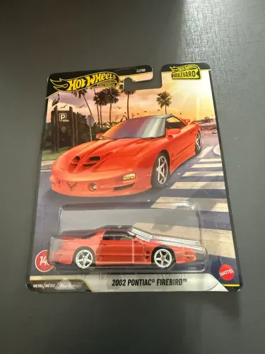 Hot Wheels 2002 Pontiac Firebird Boulevard Premium