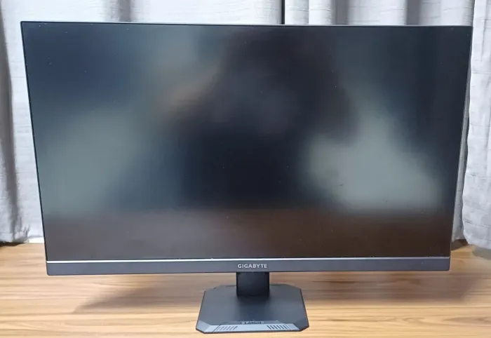 Monitor GIGABYTE 27 POL 2K Quad HD 180hz IPS HDR