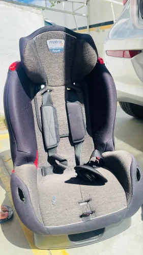 Cadeirinha infantil Burigotto Matrix Evolution K