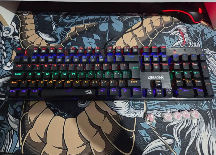 Teclado mecânico gamer Redragon 