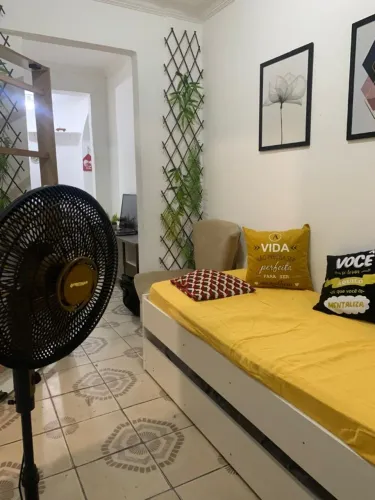 Alugo para Empresas ou Famílias -Casa a 50mt do Centro de Convenções- *50