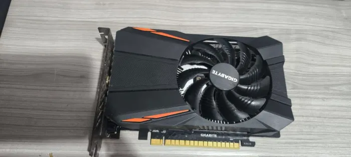 GTX 1050 ti gigabyte