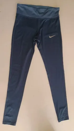 Esporte/ Treino calça legging de corrida Nike azul com tecnologia Dri-FIT.