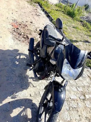 Moto por 5,000