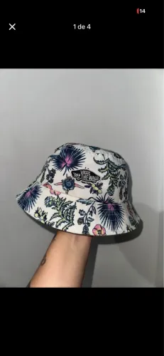 Bucket vans