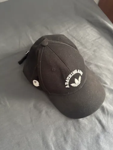 Boné Adidas Originals x BAPE (leia a descrição)